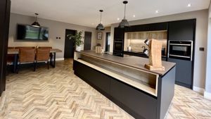 Photo 29- click for photo gallery